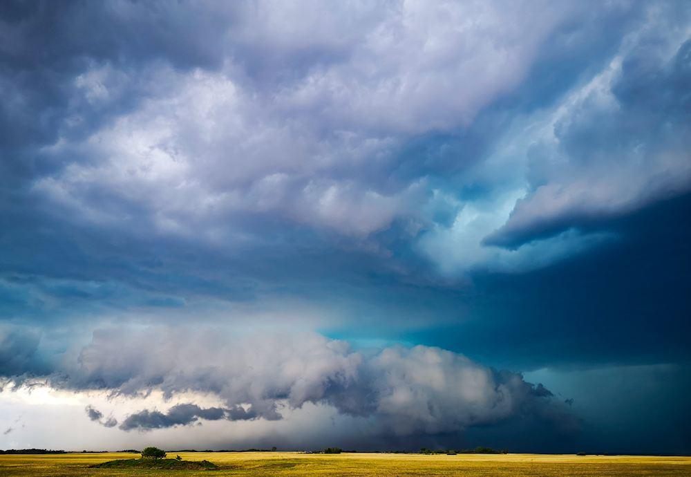 Prairie storm photographed by Sheri Gordon